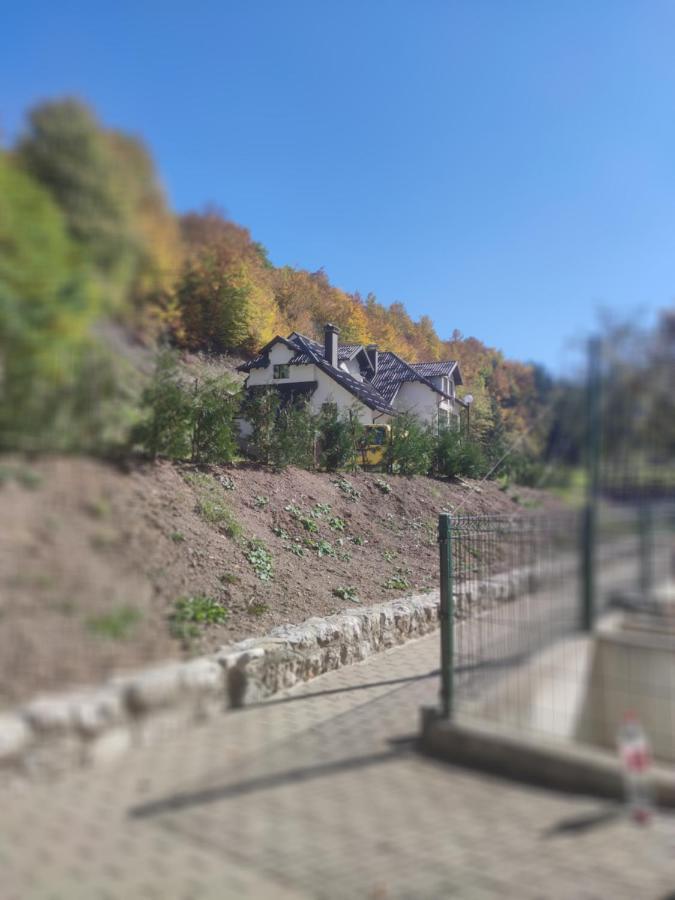 Zlatarska Dolina Bed & Breakfast Nova Varos Exterior photo