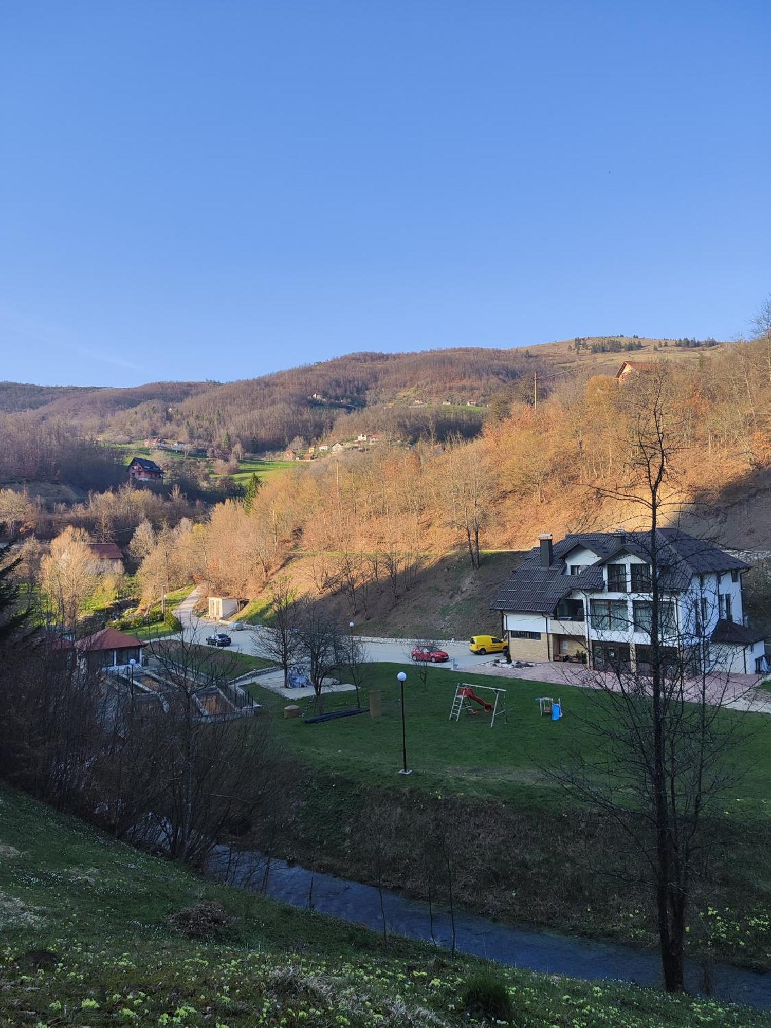 Zlatarska Dolina Bed & Breakfast Nova Varos Exterior photo